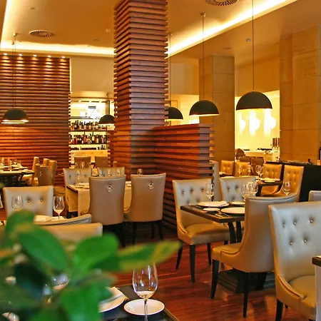 グラン ナガリ ブティック＆スパ ホテル 5*