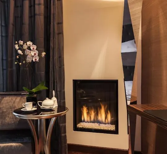 Gran Nagari Boutique &